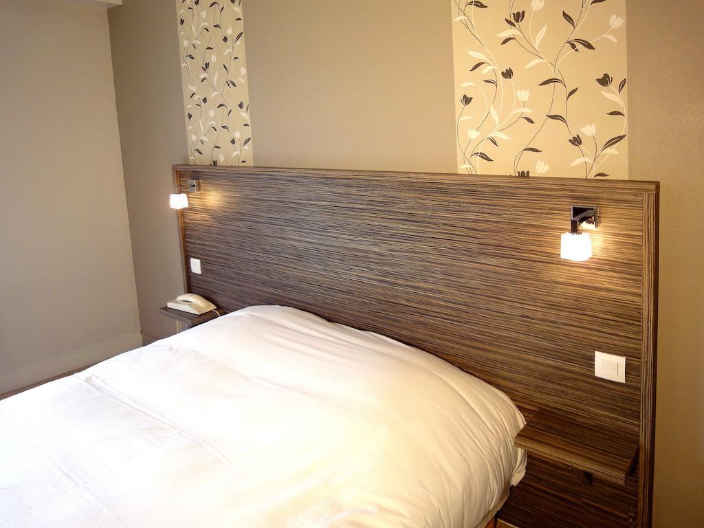 Hotel Les Pecheurs โลริอ็อง ห้อง รูปภาพ