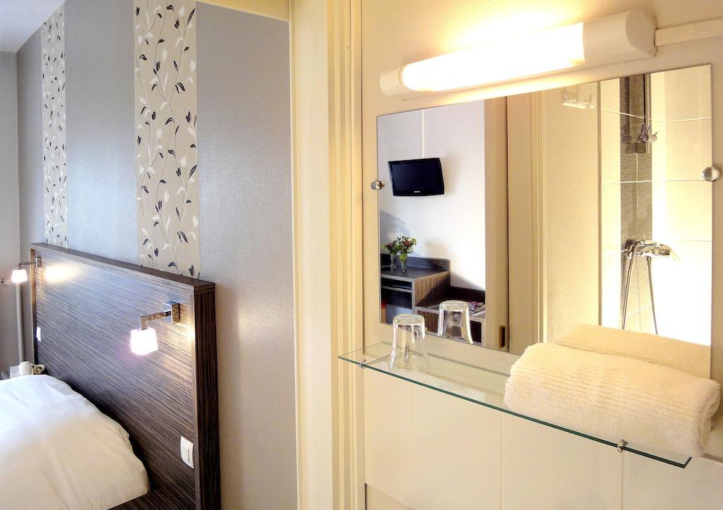 Hotel Les Pecheurs โลริอ็อง ห้อง รูปภาพ